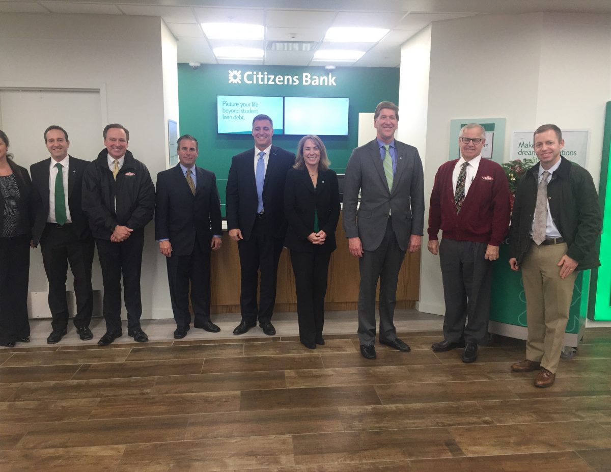 Image of group photo taken at a Citizen's Bank location